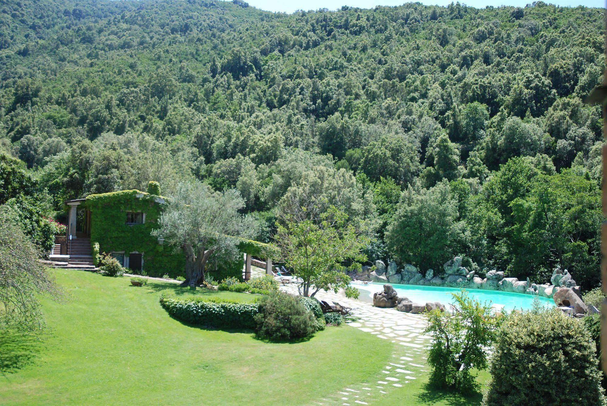 L'Agnata Di De Andre Boutique Hotel 템피오파우사니아 외부 사진